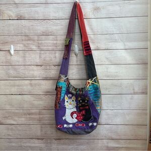 RISING INTERNATIONAL BOHO EMBROIDERED CAT BAG‎